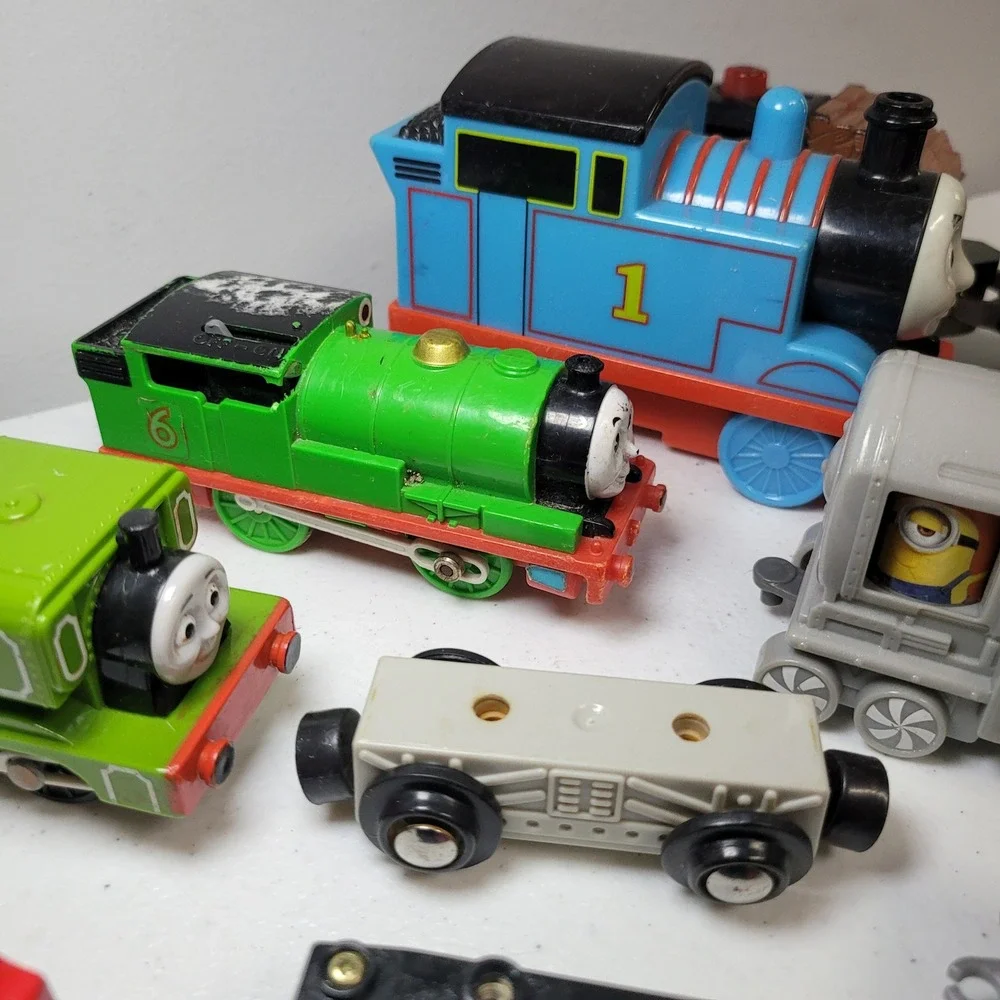 Thomas & Friends Mixed Toy Train Lot Tomy Mattel‎ Wooden Railway TrackMaster